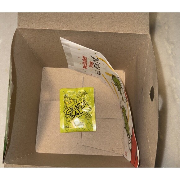 2025 McDonalds Adult Happy Meal Grinch Salt Grinch Bag, Grinch Box, NO SOCKS - Picture 2 of 3